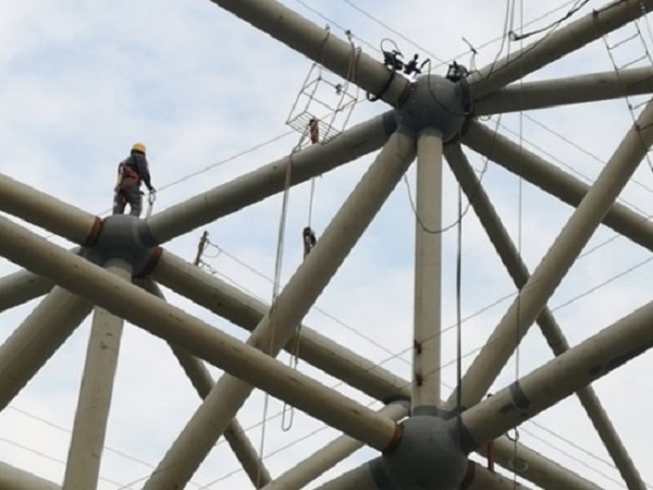 建筑钢结构管桁架焊接案例