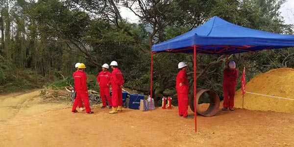 全位置管道自动焊机